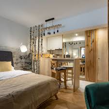 Producatori mobila, firme mobila, mobila la comanda, mobila online, canapele, mobila bucatarie, mobila living, preturi mobila, pret mobila. Ador Mobila BraÈ™ov