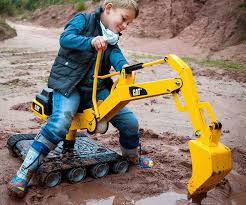 Ride On 360 Degree Excavator Digger In 2020 Cat Construction Kids Ride On Toys Ride On Toys