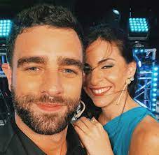 Anoche, tras un tremendo rayo que cayó debido a la tormenta el periodista. Diego Poggi Pareja Edad Actual Bznjolbov3aukm Aunque No Suele Hablar Mucho De Su Vida Privada Hoy Quiso Compartir Una Situacion Familiar Y Se Encontro Con Una Situacion Particular Nada Agradable