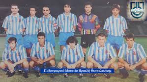 1993 - 94 Ηρακλής Θεσσαλονίκης. Φανέλα Diadora. Όρθιοι: Πρέντραγκ Έρακ, Χρήστος Κωστής, Γιώργος Παπαδόπουλος, Αλέκος Ξενιτόπουλος, Απόστολος Λεκίδης, Γιώργος Σκαρτάδος. Καθιστοί: Φάνης Τουτζιάρης, Μίλαν Μπετσάνοβιτς, Ιβάν Γιοβάνοβιτς, Γιώργος ...