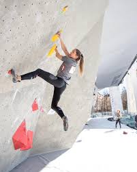 From 2011 to 2015, she won six international youth competitions in lead climbing. Jessica Pilz Facebook