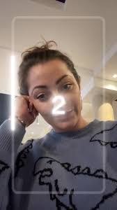 Sandra Traver's Instagram, Twitter & Facebook