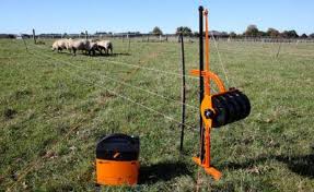 Combine permanent and portable electric fences in your electric fence installation to add versatility, reduce costs, and improve cattle weight gains your pasture rotation. Gallagher Smartfence Portable Electric Fence System For Animal Livestock Grazing