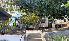 Pet Friendly Apartments In Silver Lake Los Angeles Ca Rent Com