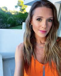 About to go play my last show in Ibiza for the summer ❤️‍🔥 This island  means so much to me, I can't even begin to explain. I've been coming here  every year