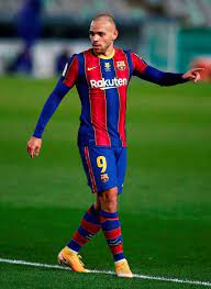 Braithwaite served in the navy and navy reserve from 1984 through 2011, rising to the rank of rear admiral. Martin Braithwaite Is Now Barcelona S Richest Player Due To Highly Successful Business Givemesport