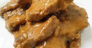 Zimbabme Traditional Peanut Butter Beef Stew Serve With Rice Measurements 350g Is 12oz Beef And 600ml Is About 20 Oz W Beef Steak Recipes African Food Food