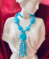 Vintage LEE SANDS Signed Handcarved,faceted,polished Turquoise Dyed  Manganese Stones With Gold Toned Clasp,spacers Beaded Necklace