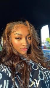 Fan Expression of Boredom and Supportive Comments