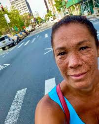 NO rush in this #hour #fifthofjuly #quiet #nyc #work day for me 💓 @abc7ny  #abc7ny #summer #smile #love #life Sam Champion Michelle Charlesworth Darla  Miles Joe Torres