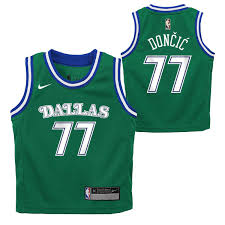 Watch dallas mavericks's games with nba league pass. Mavericks Reveal Brand New Court Based On Their Original Color Schemes Mavs Moneyball