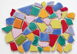 Nun geht es daran, ein mosaikbild selber zu kleben. Mosaikfliesen Verlegen Anleitung Mosaiksteine Legen