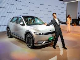 Throwback hotsell When Shah Rukh