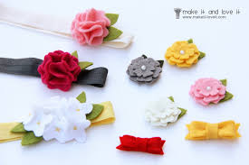 These diy fabric bows are darling. How To Make Non Slip Baby Girls Bow Hairclips Actually Stay In