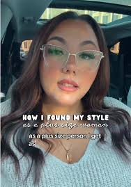 Finding Confidence in Plus Size Fashion