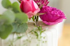 Torten Mit Echten Blumen Dekorieren Torten Mit Echten Blumen Dekorieren Blumen Und Bluten Sind Das A Und O Torten Dekorieren Blumen Echte Blumen Dekorieren
