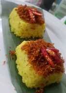 Kuliner khas betawi ini, berisi, mie kuning, bihun, tomat, babat, dll. 38 Resep Ketan Kuning Serundeng Enak Dan Sederhana Ala Rumahan Cookpad