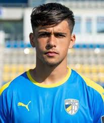 Alle Duelle: Christian Alberto Cueva Bravo vs Logan Rogerson