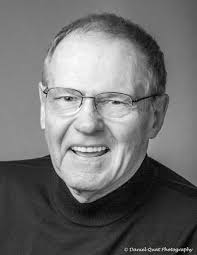 The Judas Judge (Kevin Kerney Novels): McGarrity, Michael: 9780525945475:  Amazon.com: Books