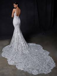 Brautkleid, hochzeitskleid, meerjungfrau, fit'n flare gr. Fit And Flare Brautkleid Mit 3d Spitze Spaghettitragern Tiefem Ruckenausschnitt Und Schleppe Von Enzoani Modell Oprah Heiraten Mit Braut De