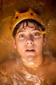 Photography-design duo captures advertising award for perfume campaign