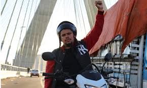 View the profiles of people named paulo roberto galo. Lider Dos Entregadores Paulo Galo E Preso Por Incendio De Estatua De Borba Gato Cartacapital