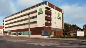 Is parking available at holiday inn queenstown frankton road? Holiday Inn Express London Swiss Cottage Home Facebook