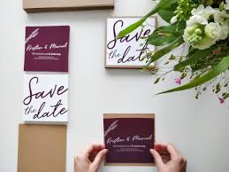 Save The Date Karte Zur Hochzeit Kraftkarton Beere Berry Quadratisch Handmade Einladung Details Blumen Pa Mit Bildern Karte Hochzeit Save The Date Karten Hochzeit
