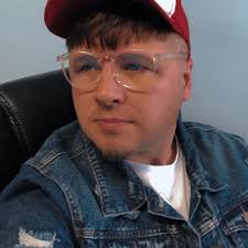 Nathan Housman's Instagram, Twitter & Facebook