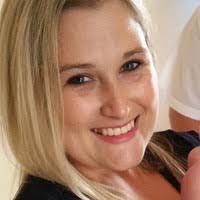 Roxanne Platt's Instagram, Twitter & Facebook