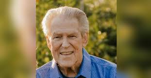 Andrea Christiansen's Instagram, Twitter & Facebook