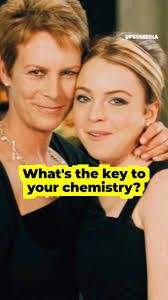 Two celebrities were spotted at the superbowl, Jeff Goldblum, beloved by  the public, while Leonardo DiCaprio looked like a spoilsport