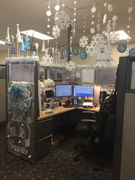 Winter Wonderland Cubicle Decor Office Christmas Decorations Christmas Cubicle Decorations Cubicle Decor