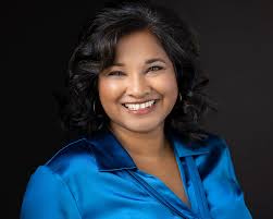 Gail Barker's Instagram, Twitter & Facebook