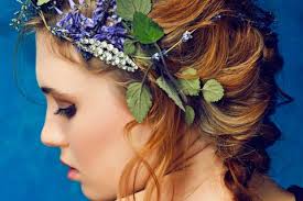 Wir zeigen die besten haarschnitte für naturlocken, krauses und welliges haar. Beauty 1x1 Kennen Sie Schon Die Wasserfall Frisur Brigitte De