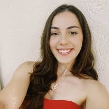 Julia Pirani Micheletti (@ju.pirani) · Instagram photos and Reels