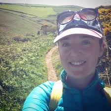 Emma Burt (@_emmaburt)