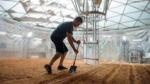 Good Housekeeping Hearst The Martian Matt Damon Growing Organic Tomatoes