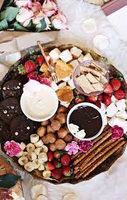 How To Make A Beautiful Dessert Fondue Platter For A Party Dessert Fondue Food Platters Food