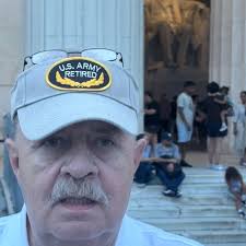 I'm not looking for any young women babe older women that's what I'm  looking for you look nice girl give me a holler I hope you're from Michigan