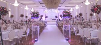 Afghanische Hochzeitssaal Nrw Welche Kosten Entstehen Bei Einer Hochzeit Wirklich Was Kostet Eine Hochzeit 2020 04 27