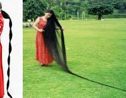 من هى صاحبة أطول شعر في العالم احلى عالم Long Hair Styles Long Hair Tips Extremely Long Hair