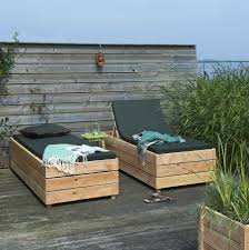 Daybed Aus Douglasie Zum Selber Bauen Praktisch Kasten Zum Verstauen Der Auflagen Tagesbett Gartenmobel Selber Bauen Im Freien