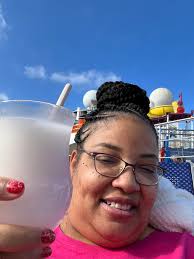 Lori from Dallas shares travel experiences