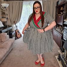 Here's the definition as well as variations and examples of use. Dress The Alphabet W Does My Blog Make Me Look Fat