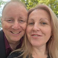 Looking for a reliable builder for sliding door quote