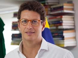Ministro ricardo salles comenta política do governo federal para o combate ao desmatamento e em entrevista na cnn, o ministro do meio ambiente ricardo salles enfatizou que é importante o. Meio Ambiente Sociedade Rural Brasileira Declara Apoio A Ricardo Salles