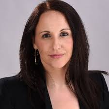 Janine Moran's Instagram, Twitter & Facebook