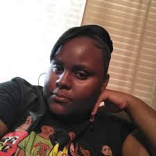 Sasha Lacey's Instagram, Twitter & Facebook