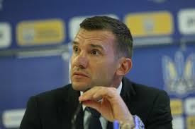Шевченко признался, что по возможности бывает на родительских собраниях у детей. Andreya Shevchenko Obvinili V Bezrazlichii K Ukraincam Chto Proizoshlo